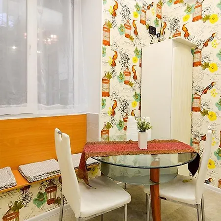 Apartments Leopolli Near Opera House