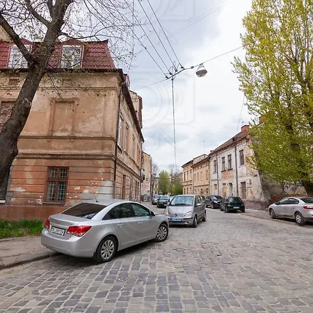 Daire Apartments Leopolli Near Opera House *