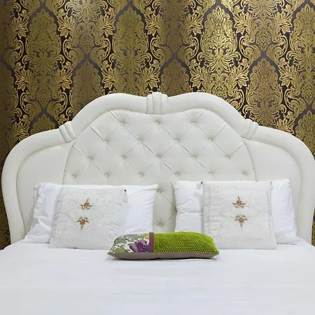 Apartments Leopolli Near Opera House Apartment *